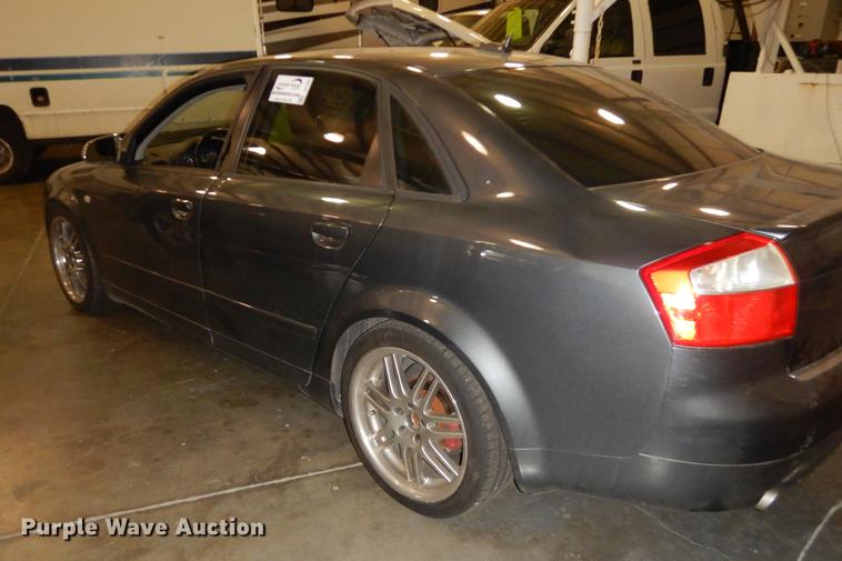 image for item DE1660 2005 Audi A4