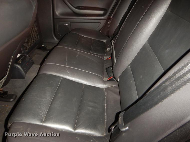 image for item DE1660 2005 Audi A4