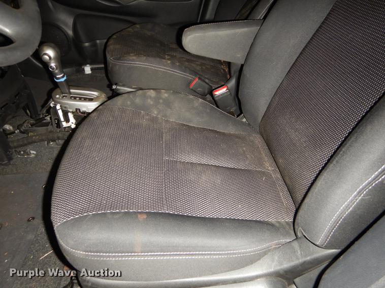 image for item DE1670 2014 Nissan Versa SL