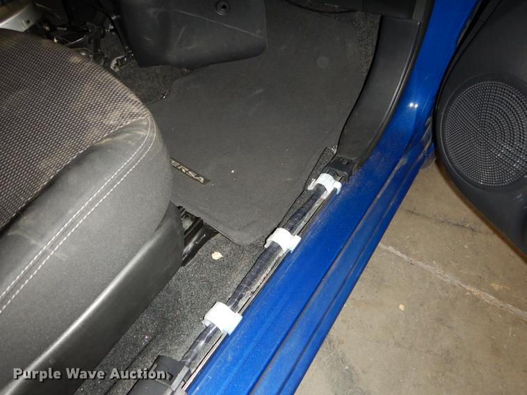 image for item DE1670 2014 Nissan Versa SL