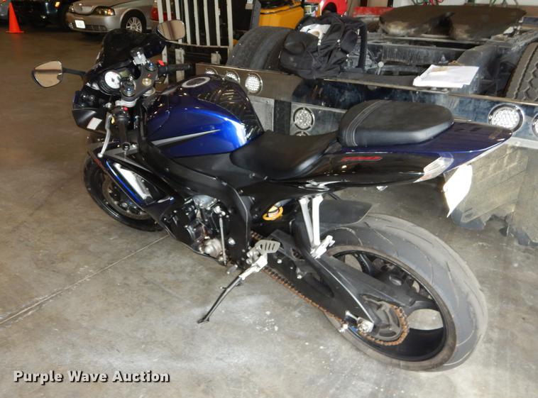 image for item EM9629 2007 Suzuki GSX-R750 motorcycle