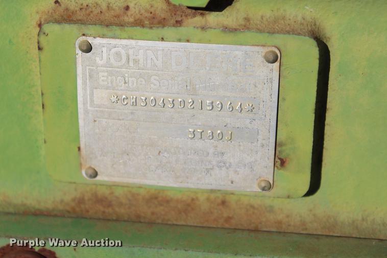 image for item BE9321 John Deere 850 tractor