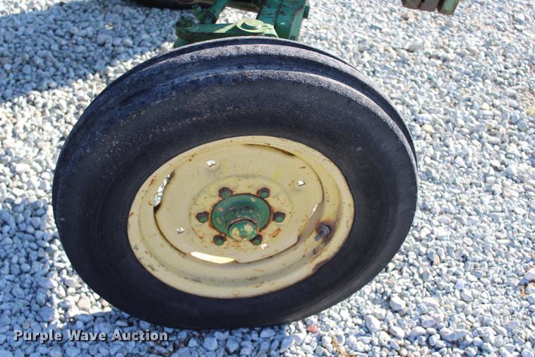 image for item BE9322 John Deere 1020 tractor