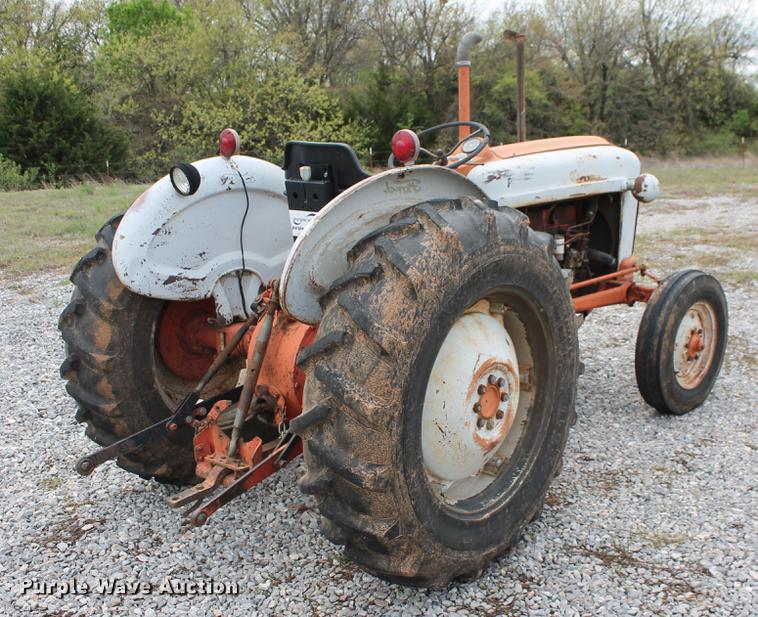 image for item DB5214 Ford 801 Powermaster tractor
