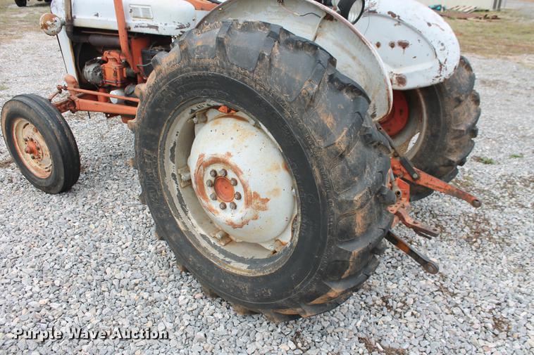 image for item DB5214 Ford 801 Powermaster tractor
