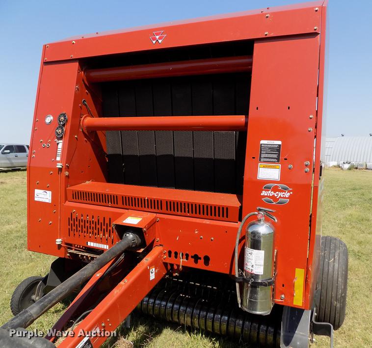 image for item DB9182 2009 Massey Ferguson 2756A round baler