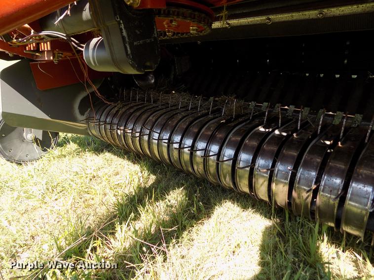 image for item DB9182 2009 Massey Ferguson 2756A round baler