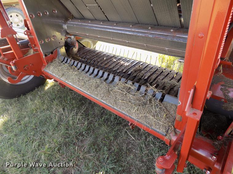 image for item DB9182 2009 Massey Ferguson 2756A round baler