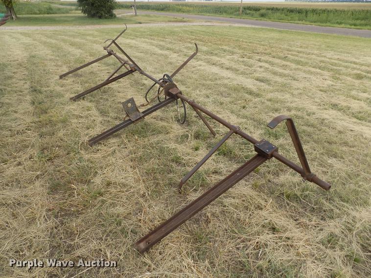 image for item DB9190 1994 John Deere 893 corn head