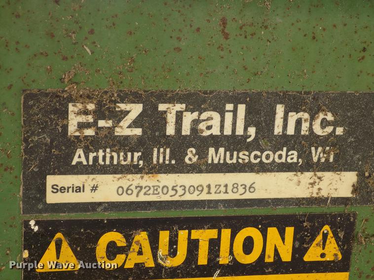 image for item DB9190 1994 John Deere 893 corn head