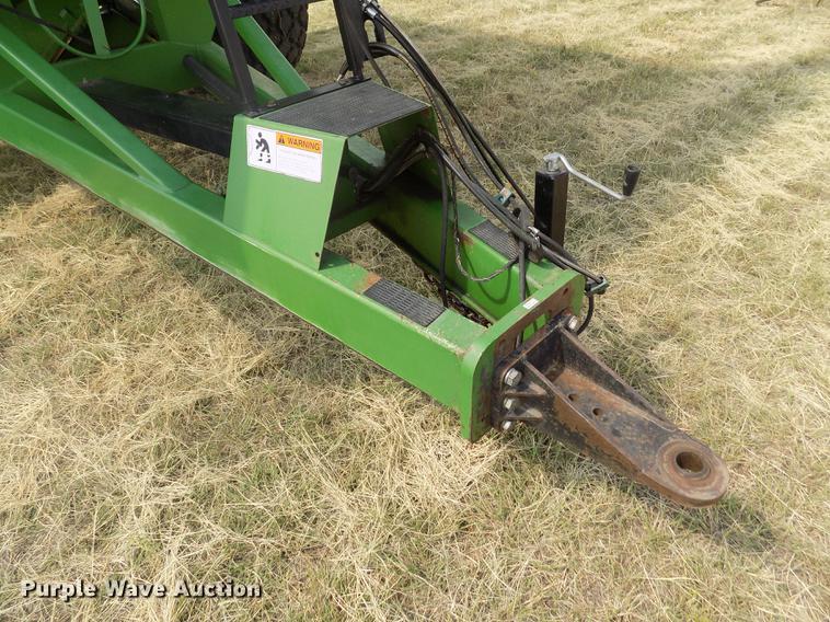 image for item DB9191 2000 Brent 776 grain cart