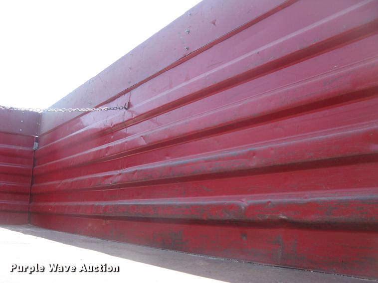 image for item DC1250 1998 Ford F700 grain truck