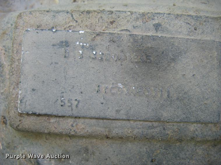 image for item DC1250 1998 Ford F700 grain truck