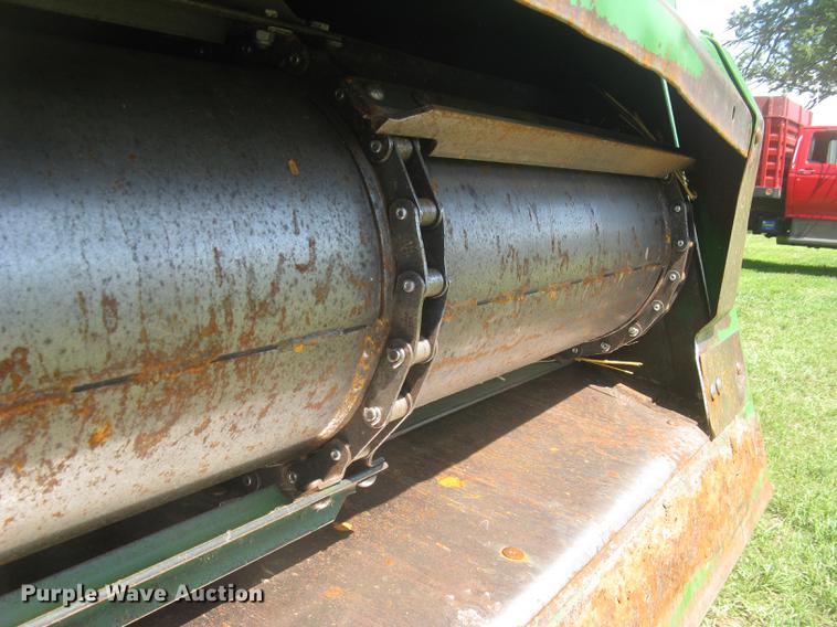 image for item DC1251 1995 John Deere 9500 combine