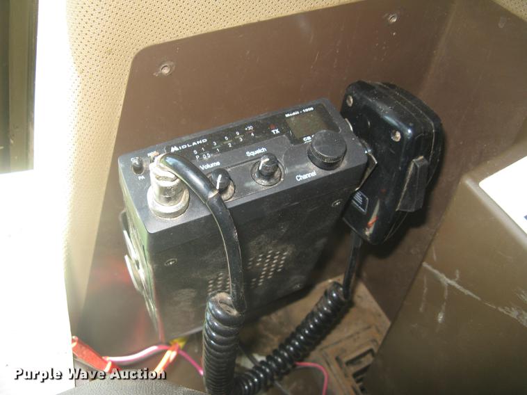 image for item DC1251 1995 John Deere 9500 combine