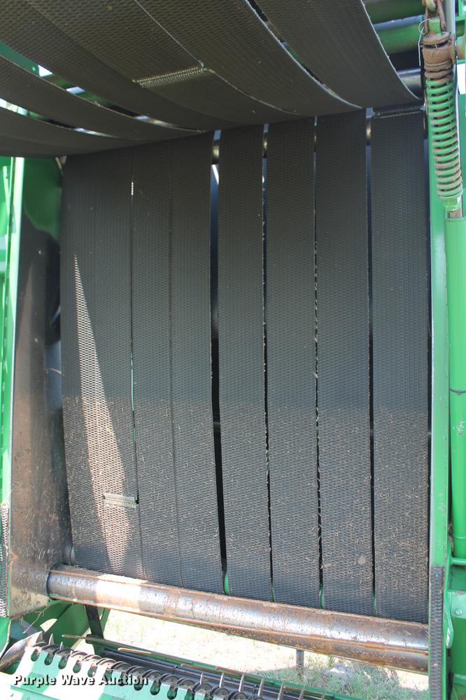 image for item DD5237 2015 John Deere 569 Mega Wide Plus round baler