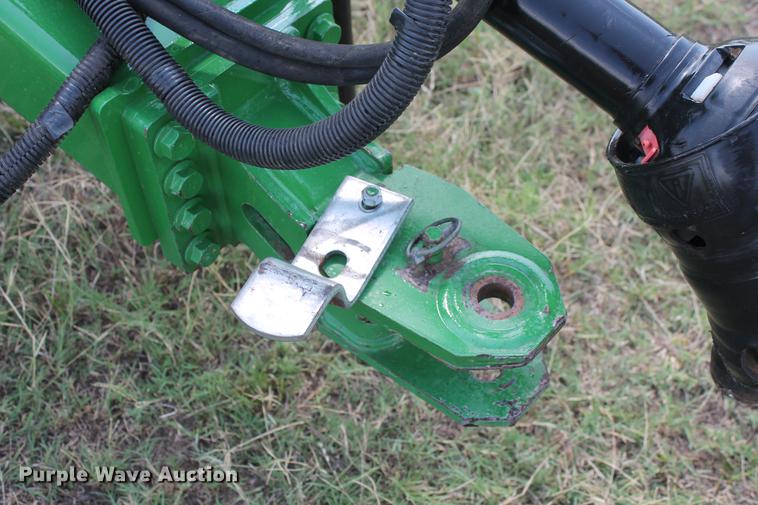 image for item DD5238 2017 John Deere 469 Mega Wide Plus Silage Special round baler