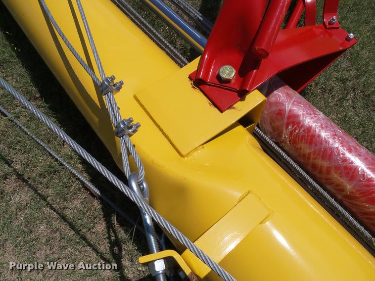 image for item DD5813 Westfield MKX100-73 grain auger