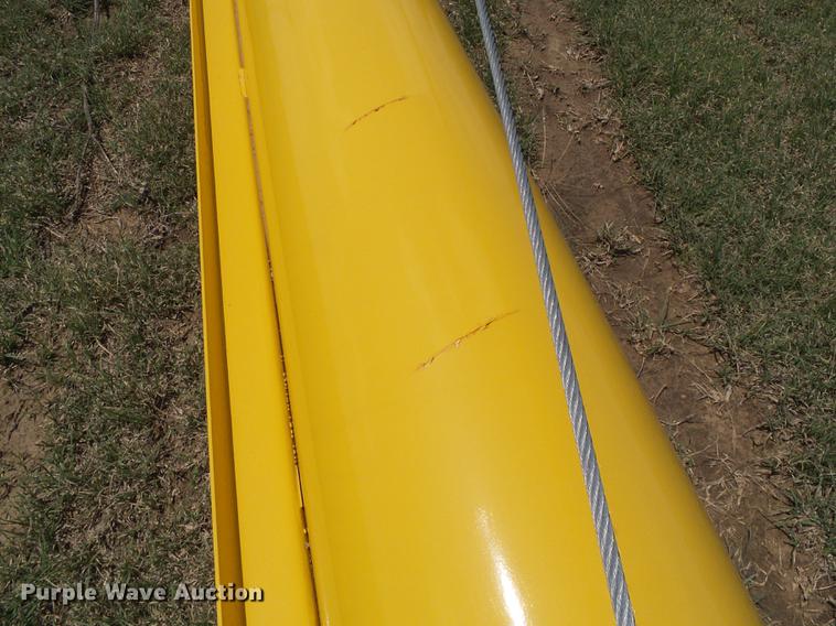 image for item DD5813 Westfield MKX100-73 grain auger