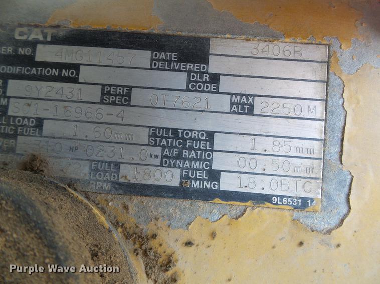 image for item DD5817 1988 Freightliner FLC silage truck