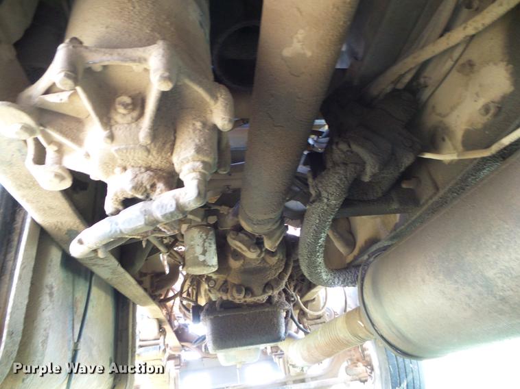 image for item DD5818 1996 Ford LNT8000 dump truck