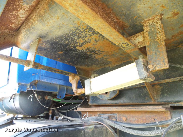 image for item DD5818 1996 Ford LNT8000 dump truck