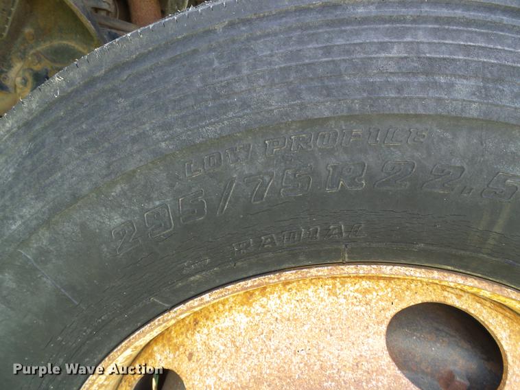 image for item DD5818 1996 Ford LNT8000 dump truck