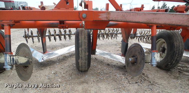 image for item DD5821 Richardson AE-4-35-4 sweep plow
