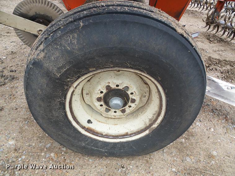 image for item DD5821 Richardson AE-4-35-4 sweep plow