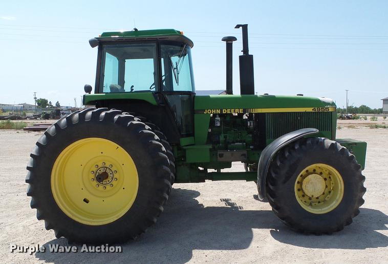 image for item DD5823 1990 John Deere 4955 MFWD tractor