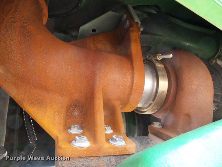 image for item DD5823 1990 John Deere 4955 MFWD tractor