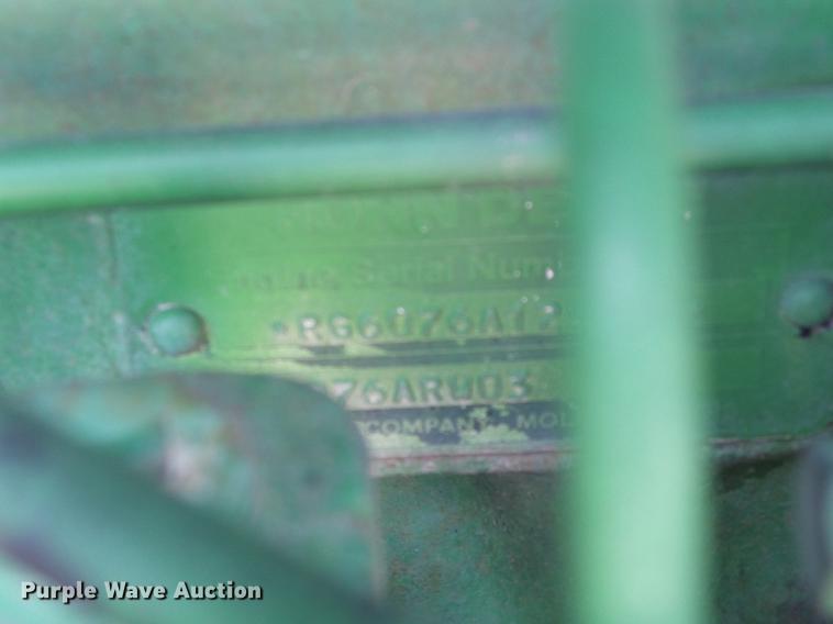 image for item DD5823 1990 John Deere 4955 MFWD tractor