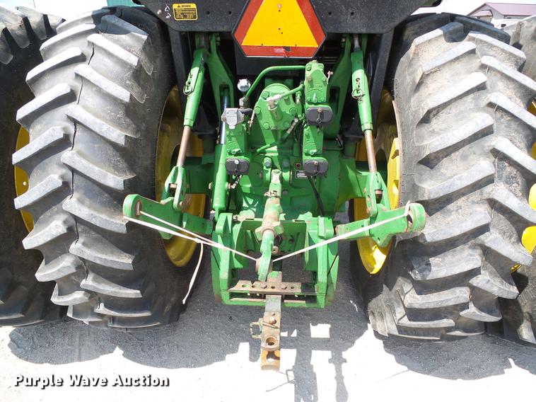 image for item DD5823 1990 John Deere 4955 MFWD tractor