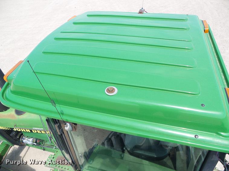 image for item DD5823 1990 John Deere 4955 MFWD tractor