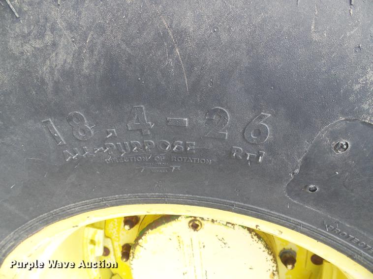 image for item DD5823 1990 John Deere 4955 MFWD tractor