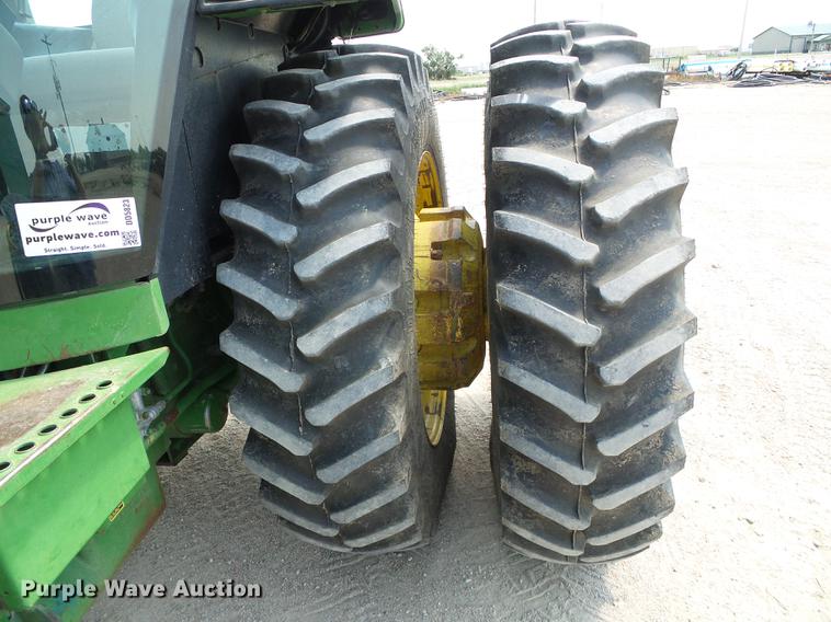 image for item DD5823 1990 John Deere 4955 MFWD tractor