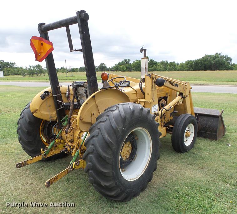 image for item DD5824 Ford 445A tractor