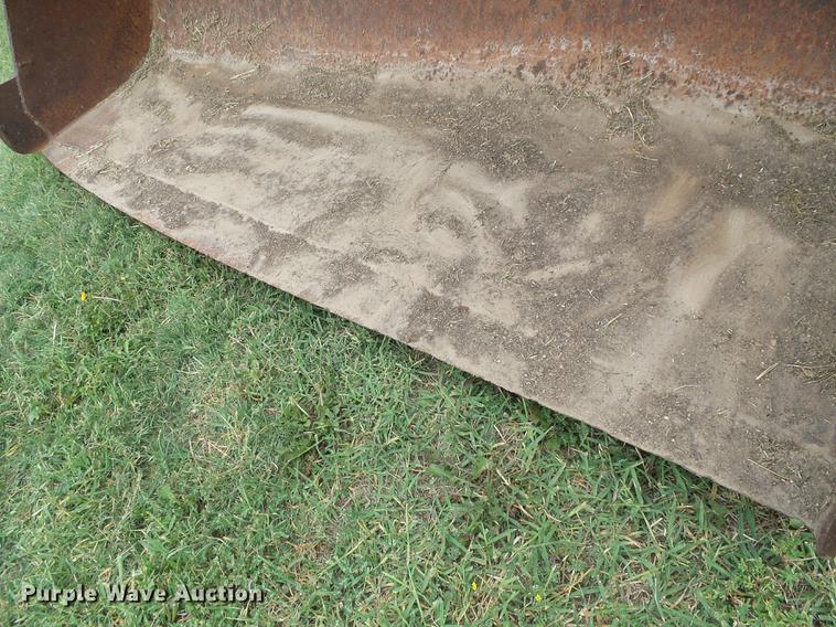 image for item DD5824 Ford 445A tractor