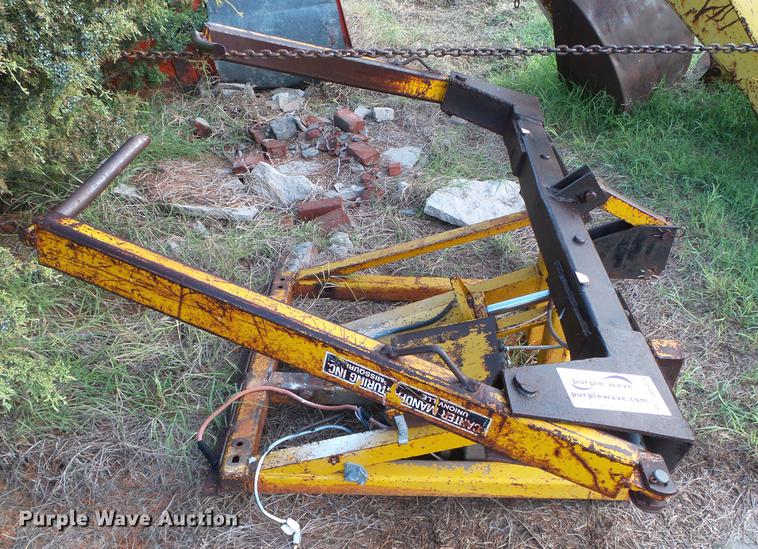 image for item DD5825 Bale unroller