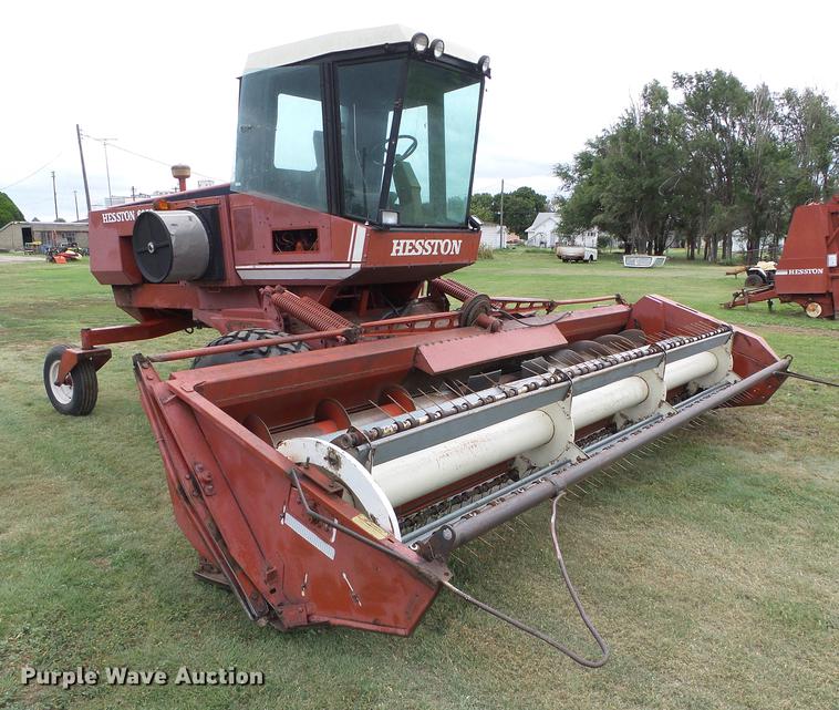 image for item DD5827 1981 Hesston 6650 windrower