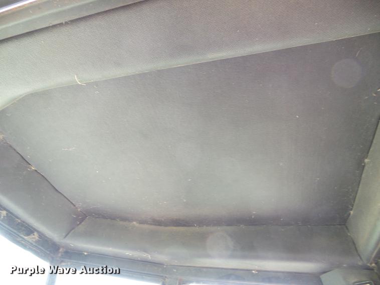 image for item DD5827 1981 Hesston 6650 windrower