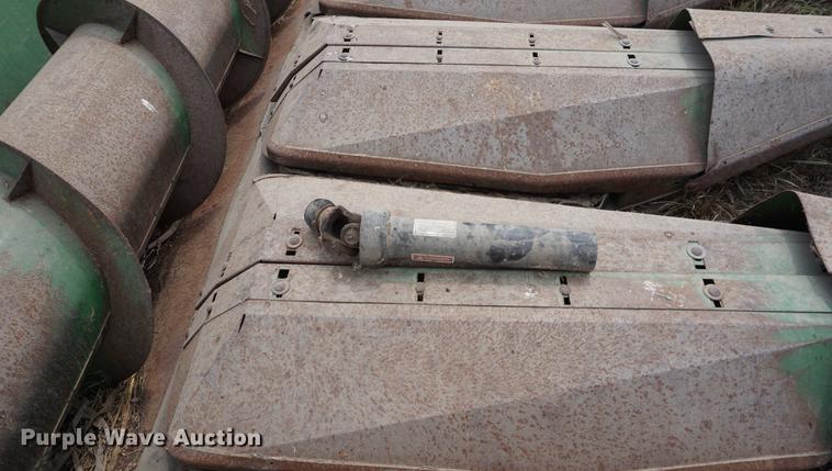 image for item DD7881 John Deere 853A all crop head