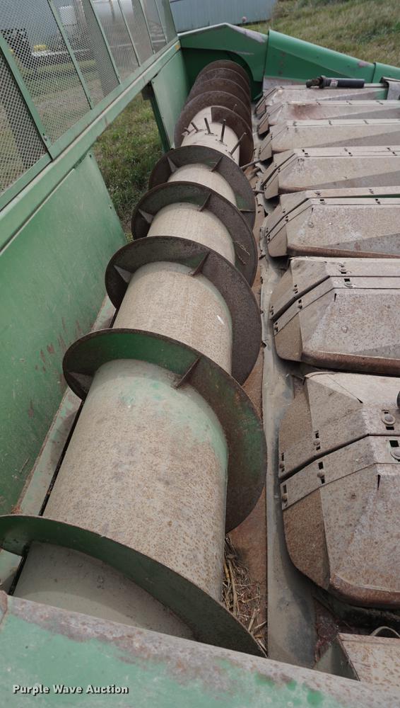 image for item DD7881 John Deere 853A all crop head