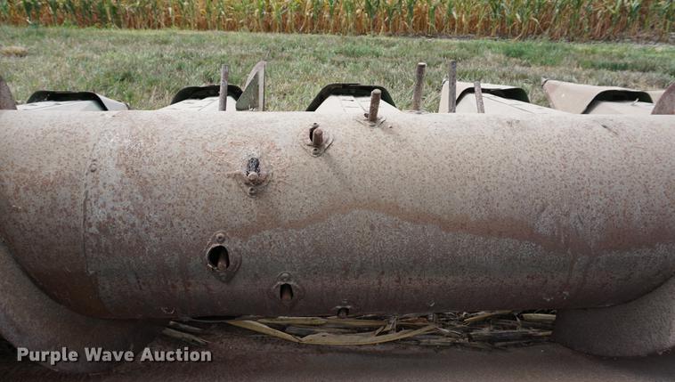 image for item DD7881 John Deere 853A all crop head