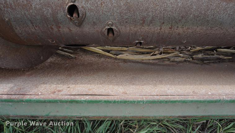 image for item DD7881 John Deere 853A all crop head