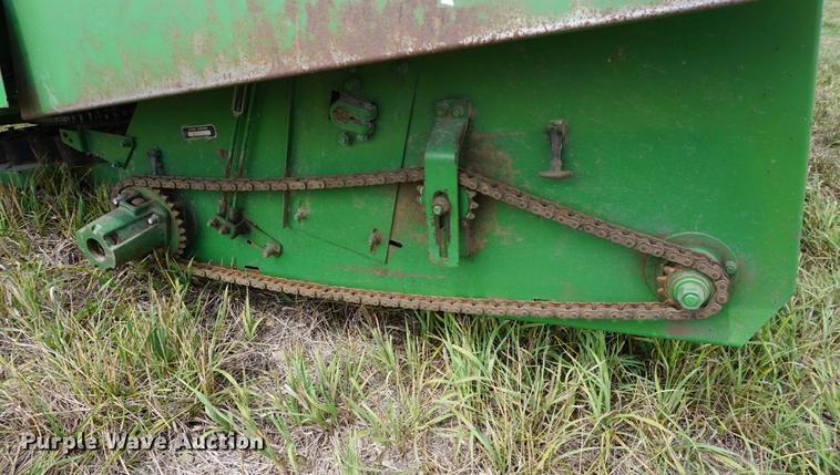 image for item DD7881 John Deere 853A all crop head