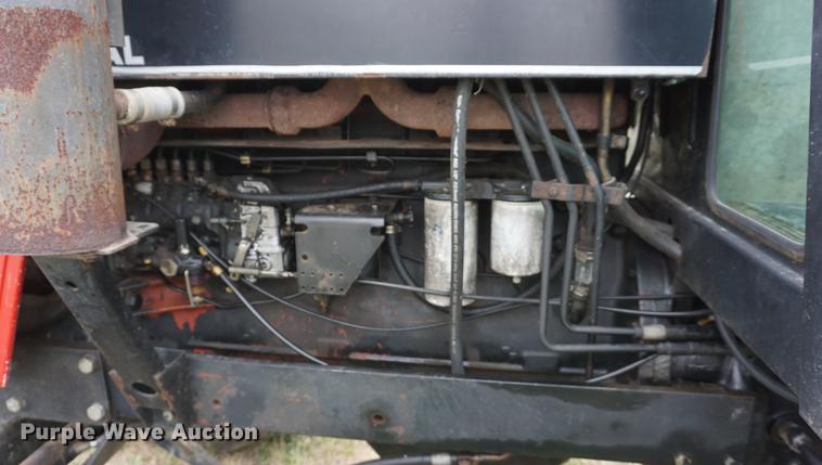 image for item DD7892 1984 Case IH 2594 tractor