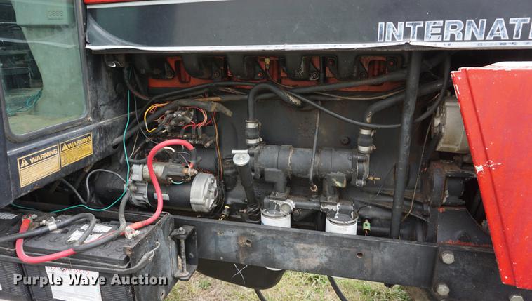 image for item DD7892 1984 Case IH 2594 tractor
