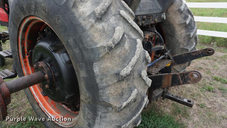 image for item DD7892 1984 Case IH 2594 tractor