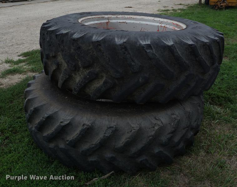 image for item DD7892 1984 Case IH 2594 tractor